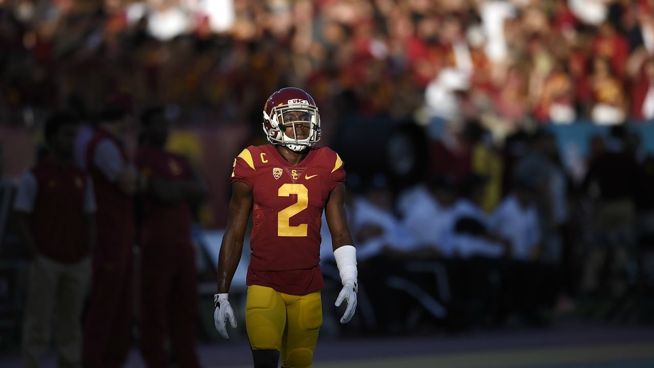 Adoree Jackson Nearly Does Splits To Haul In Interception