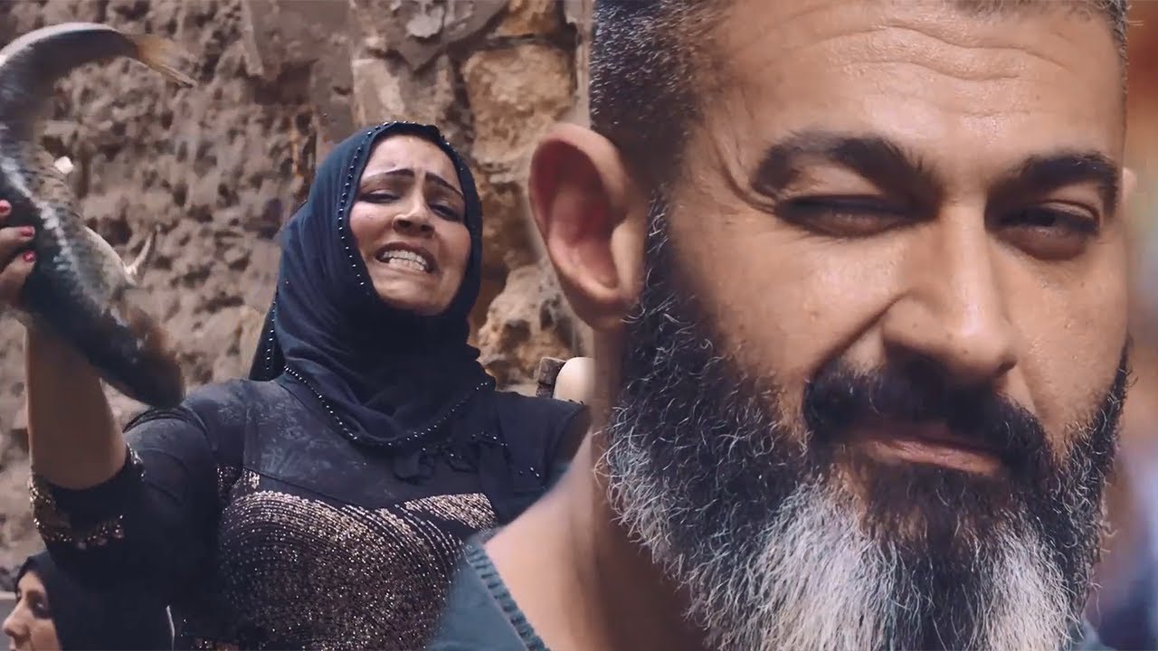 شوف رحيم هرب إزاي من الحكومة اللي مرقباه بمعلمة .. فيه عصفورة ورانا اعتبرها طارت