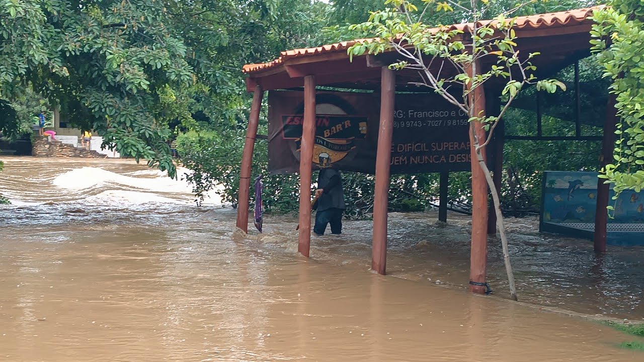 RÍO CARIÚS BARRAGEM DO SÍTIO CANAVIEIRA EM CARIÚS CEARÁ HOJE 04.03.2026