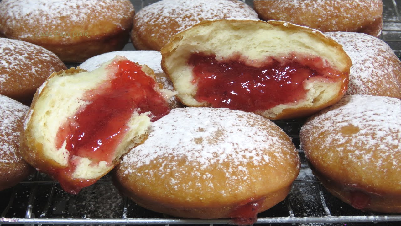 Как приготовить ПОНЧИКИ с Начинкой БЕРЛИНЕРЫ #пончики Cách làm #BánhRán Donuts Recipe Люда Изи Кук