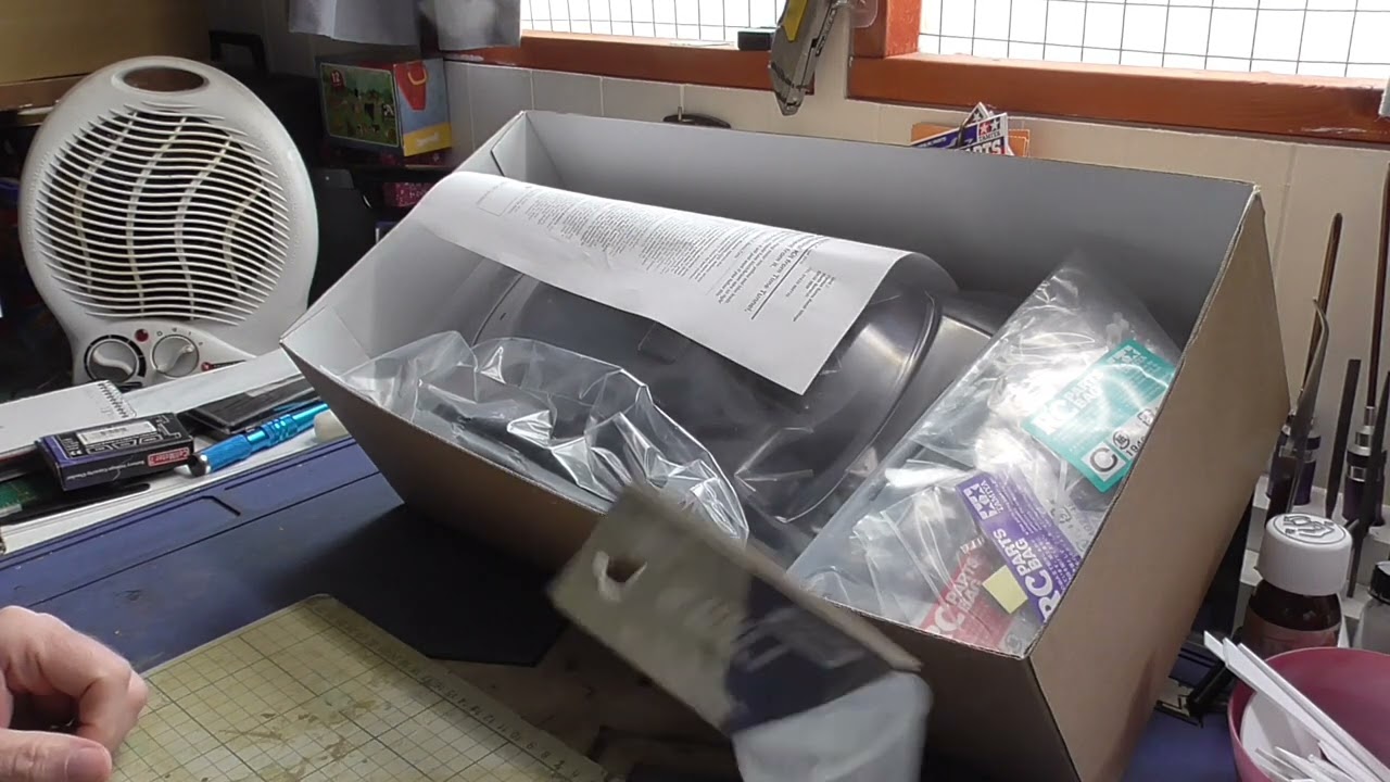 Tamiya 58631 - TT02 Subaru Impreza Monte-Carlo 99 unboxing - Mark Bryan RC Rally Specs
