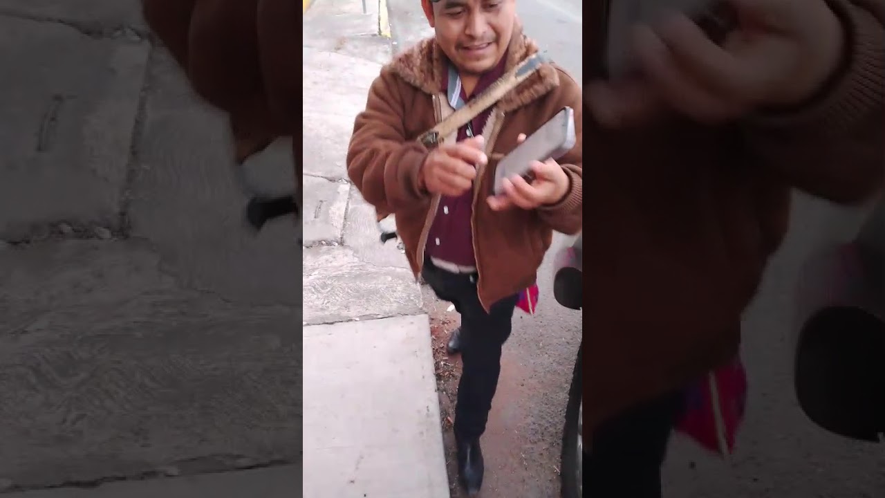 El reto era dibujar una rosa en 10 segundos o menos. y lo dibujé en 