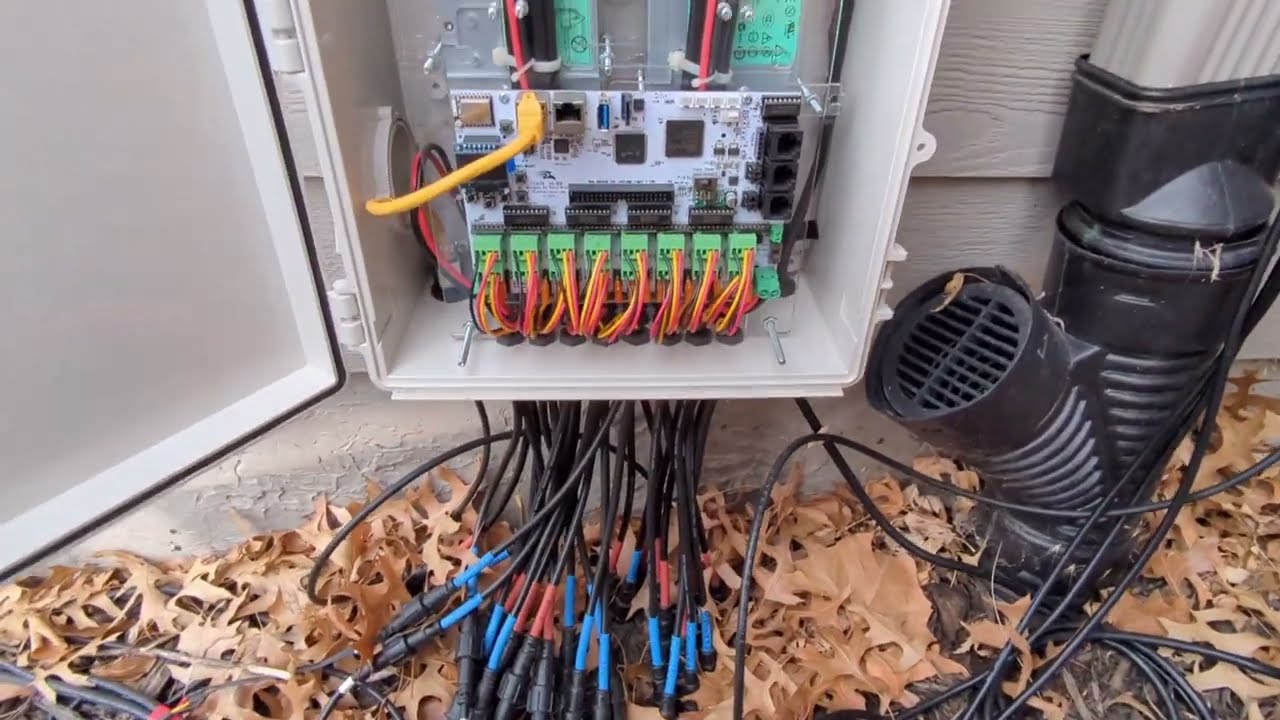Lights On Erskine 2022 - Behind the Scenes / light show takedown
