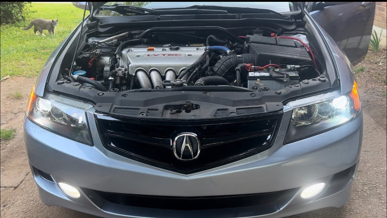 Обзор звучания установки выхлопных коллекторов DC Sports на Acura TSX.