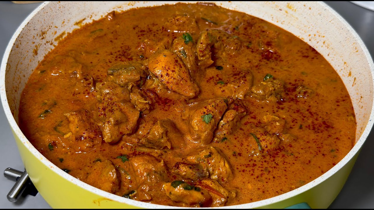 ചിക്കൻ കറി പ്രതീക്ഷിച്ചതിലും ഇരട്ടി രുചിയിൽ!😋 | Creamy Coconut Milk Chicken Curry - Malayalam Recipe