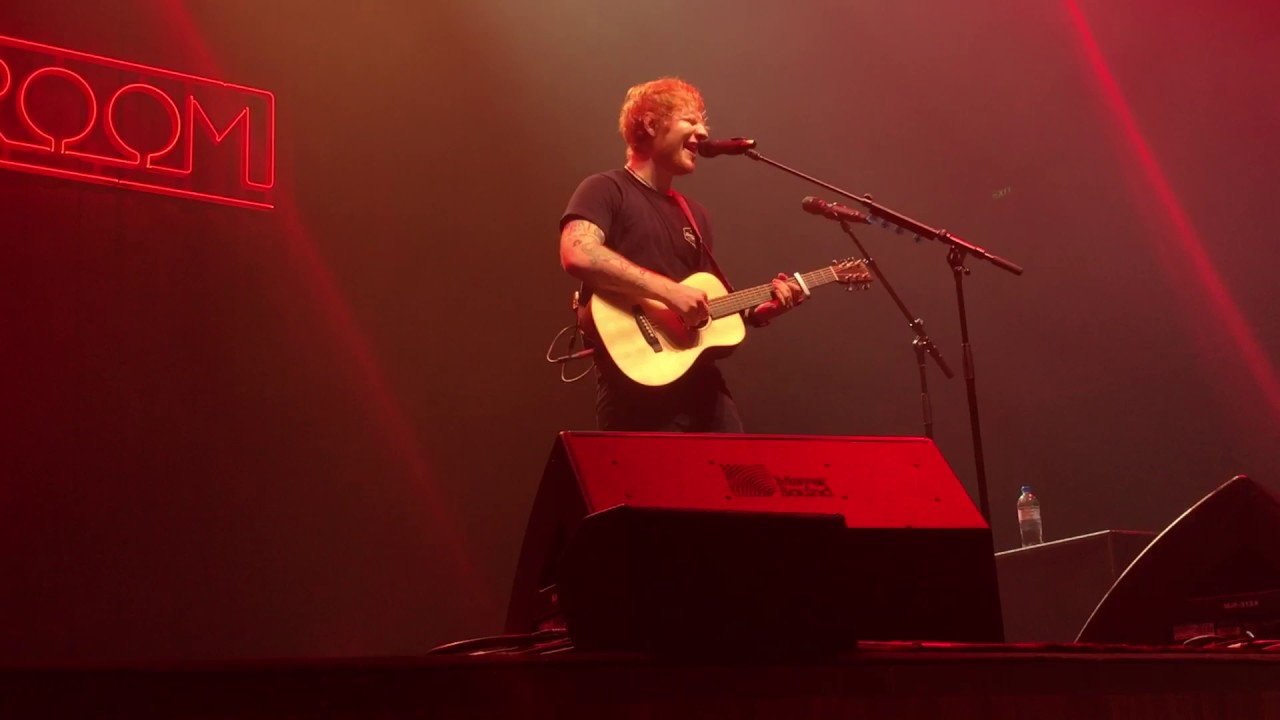 ED SHEERAN LIVR 'Bloodstream' Sydney Opera house