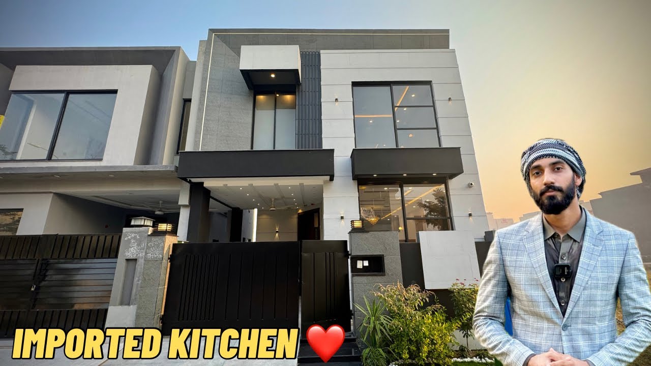 5 Marla SOLAR-EQUIPPED MODERN IMPORTED House For Sale in DHA 9 Town Lahore