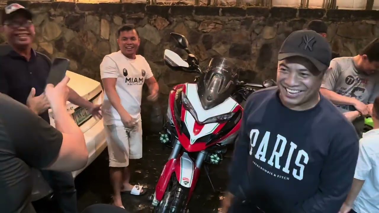 SIR MANNY & MADAM JINKEE PACQUIAO CHRISTMAS PARTY AT FORBESPARK! RAFFLE 2 MOTORCYCLE, 50,000 & MORE