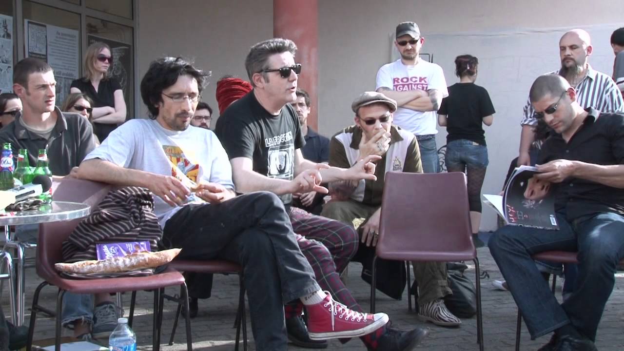 Presse alternative : fanzines, revues, journaux, unissons-nous !