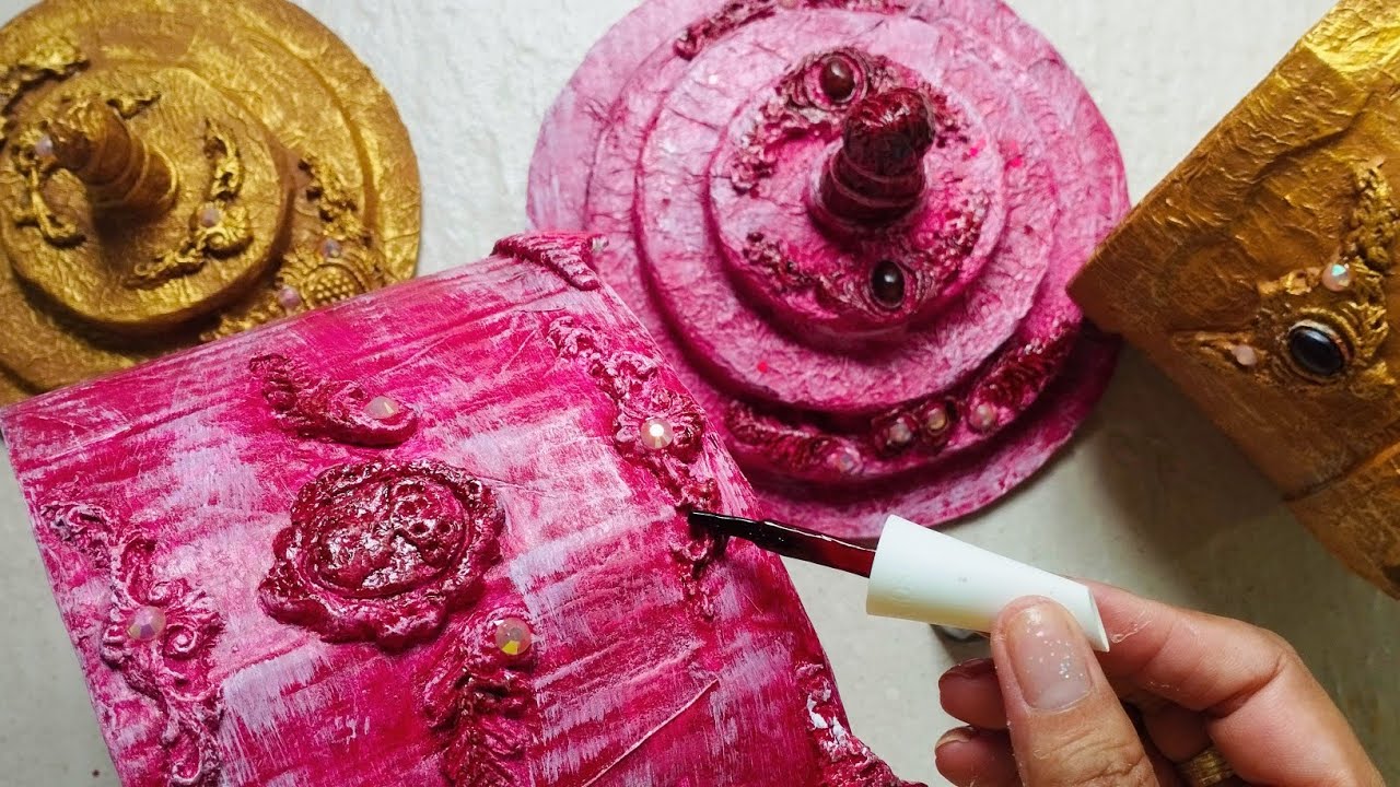 COM PAPELÃO, PAPEL HIGIÊNICO E COLA EU FIZ UM LINDO TRABALHO