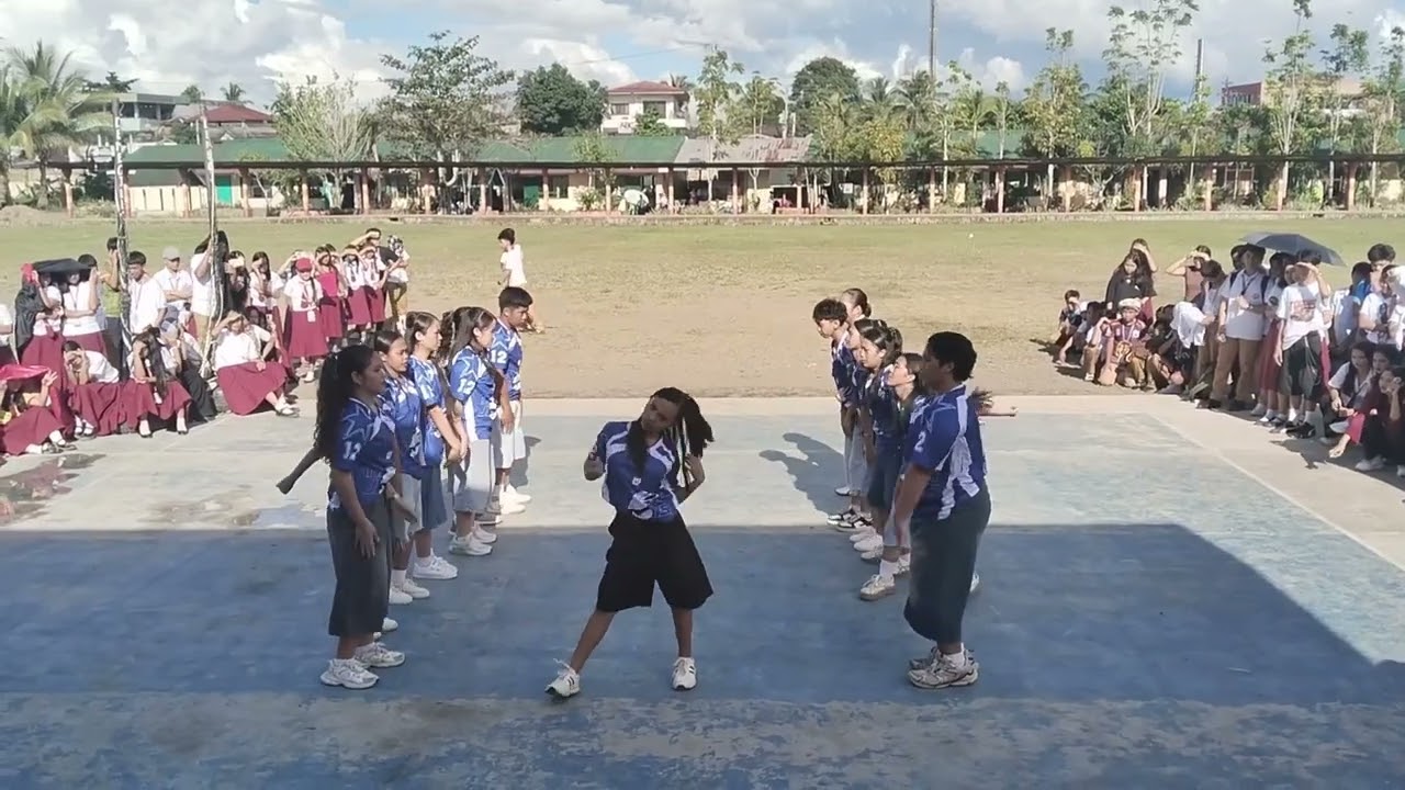 HIPHOP DANCE IN SCHOOL| CHAMPION| 100 in performance task🤩