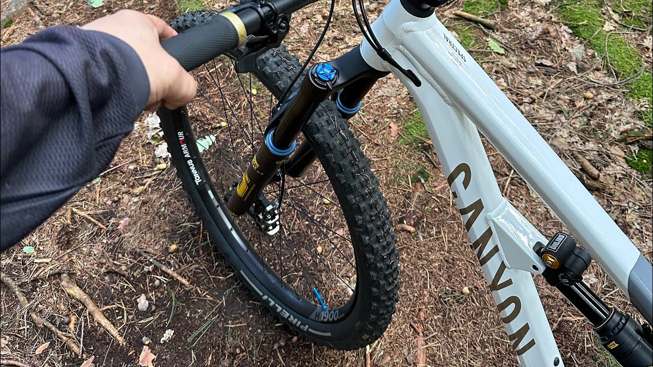 Červený Trail Dvůr Králové Otevíračka Carla.KupKolo.cz 