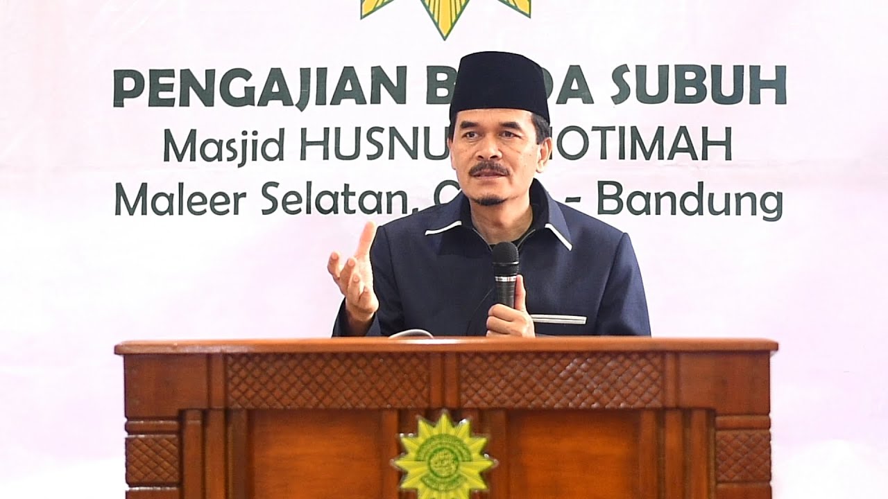 Bagaimana Hukumnya Bermazhab? || Ustadz Dede Tasmara