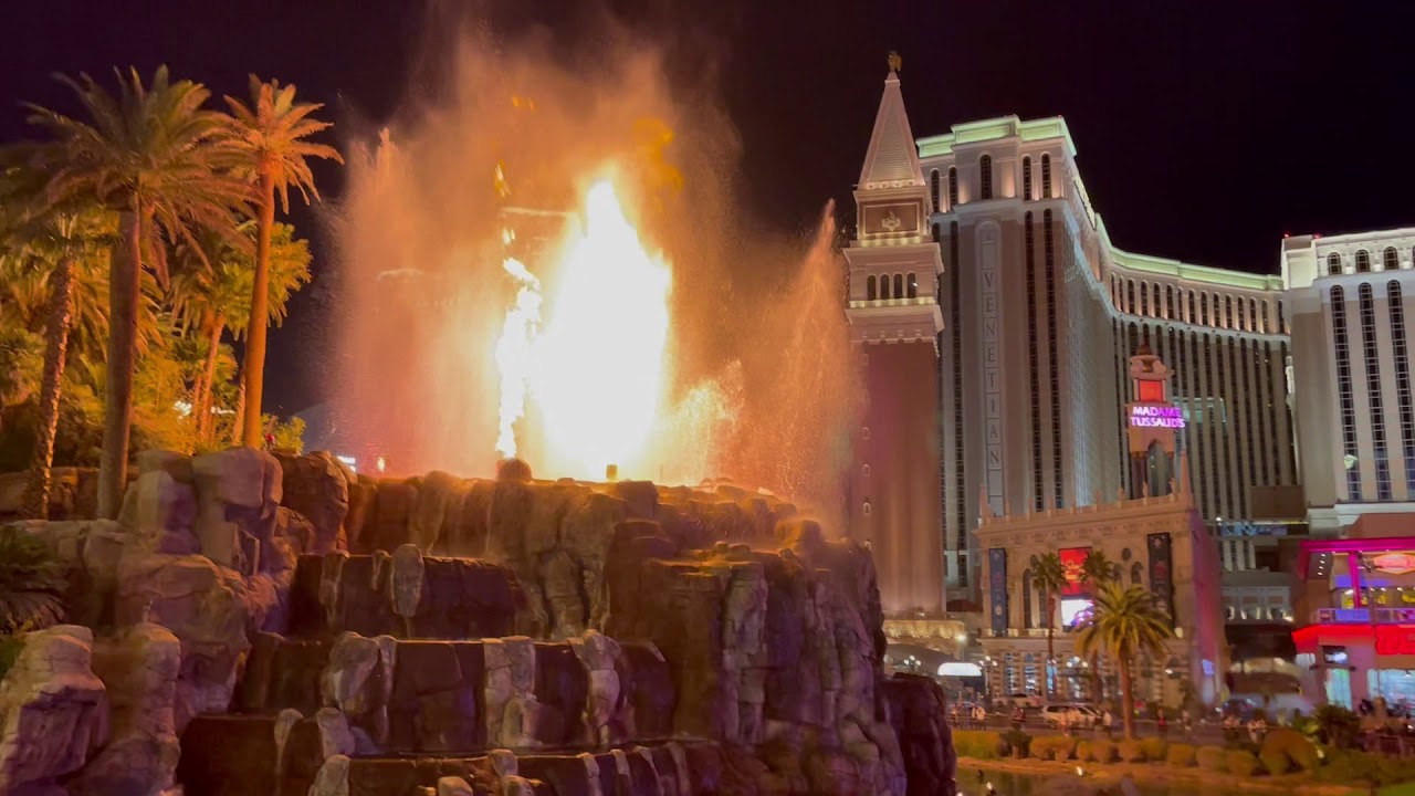 MIRAGE - LAS VEGAS - VOLCANO SHOW - DOLBY VISION
