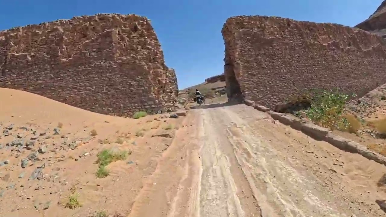 Caída en merzouga y visita cárcel portuguésa bmw1250gs #marruecos 