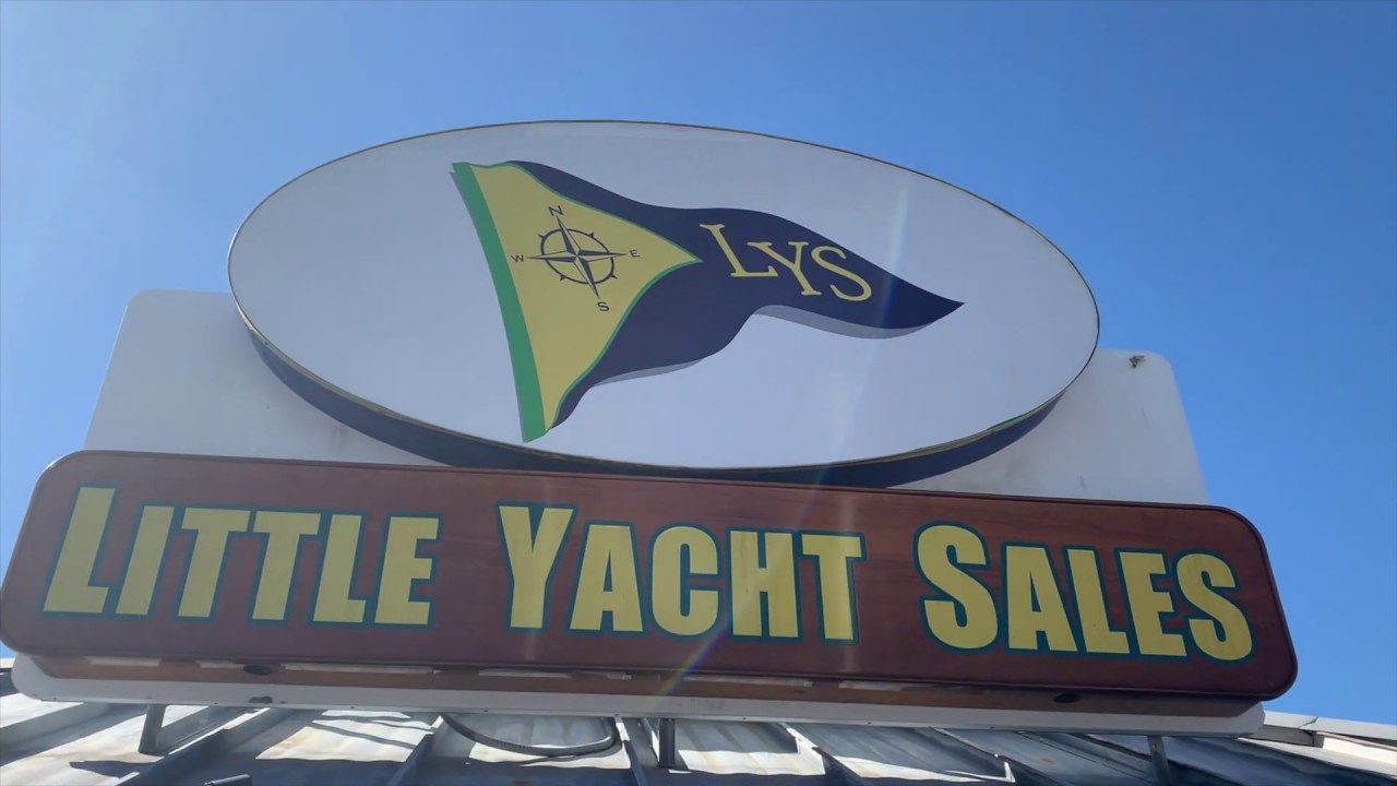 SOLD!!! 2003 Sea Ray 450 Express Bridge for sale at Little Yacht Sales, Kemah Texas