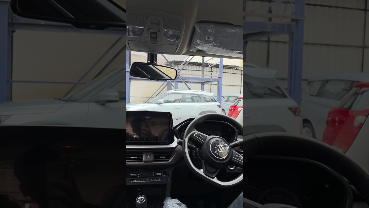 Maruti Suzuki BREZZA ZXi Plus sunroof #shorts #marutisuzuki #brezza