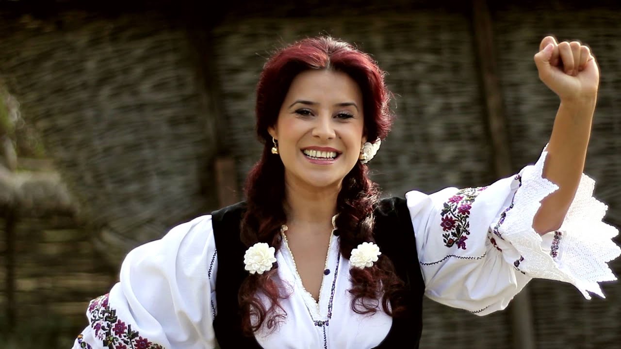 RAMONA FABIAN - CARU` CU MUIERI STRICATE.mpg