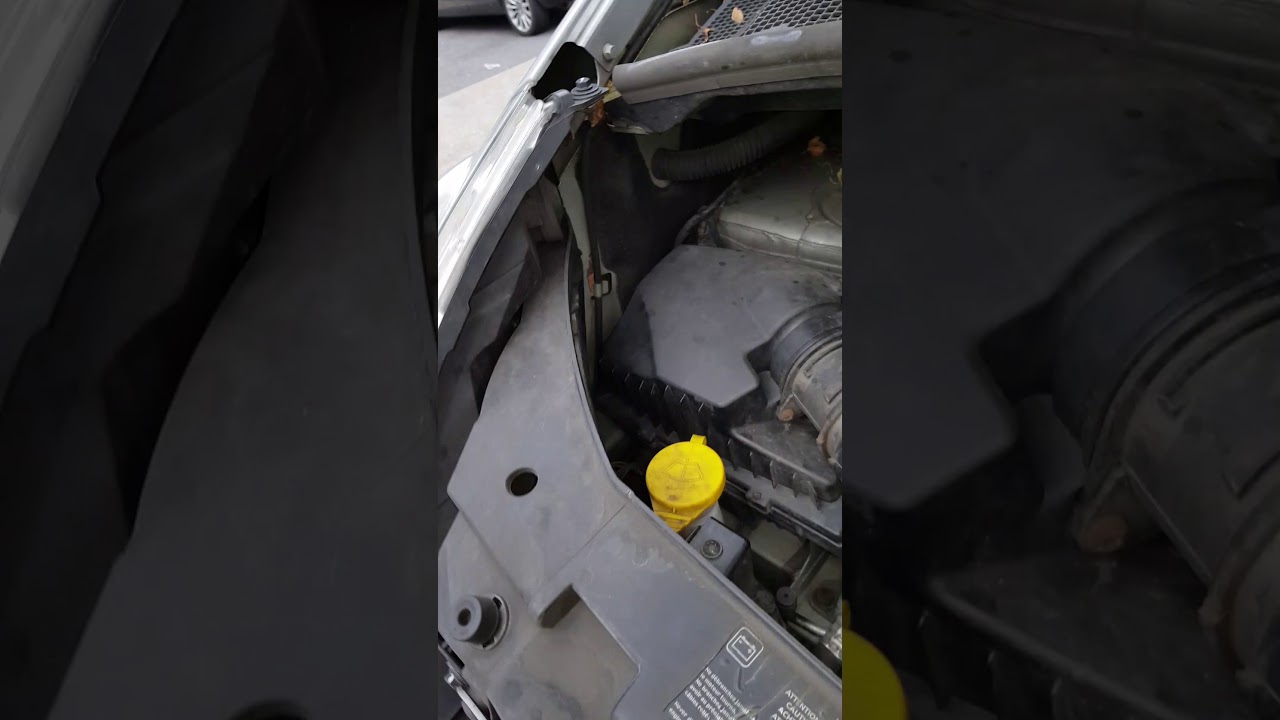 Renault Master 2012 side bulbs