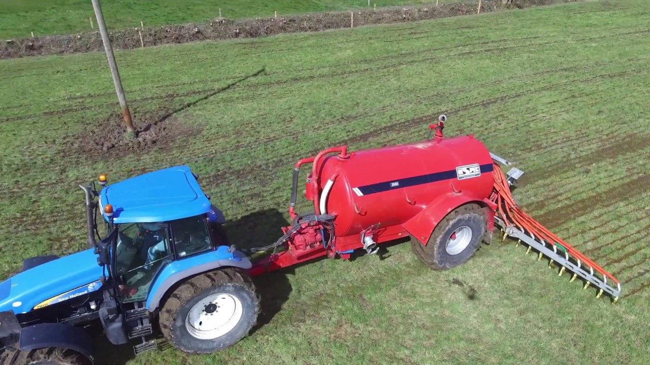 Shanahan Bros. Agri Contractors Spreading Slurry with Dribble Bar
