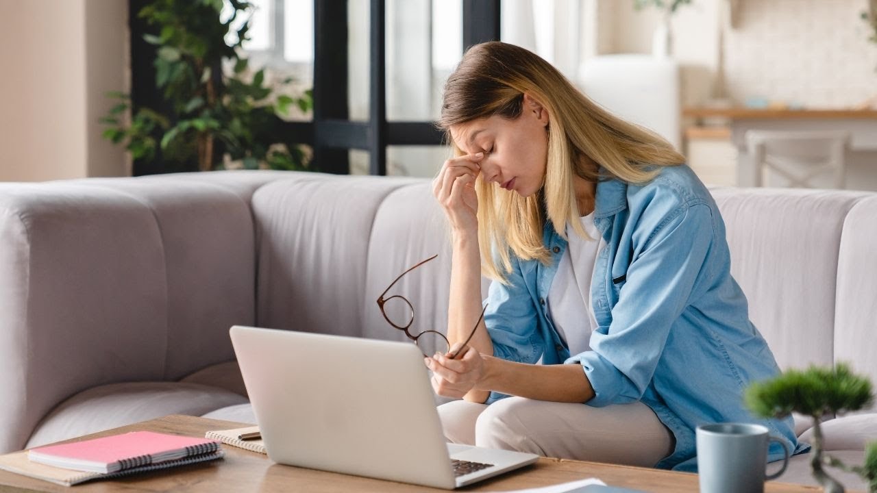 Co to jest astygmatyzm? Objawy i leczenie.