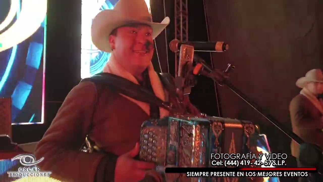 Conjunto Tempestad en los XV Años de Joselyn en Espiritu Santo, Pinos, Zac. POR OSCAR PRODUCCIONES