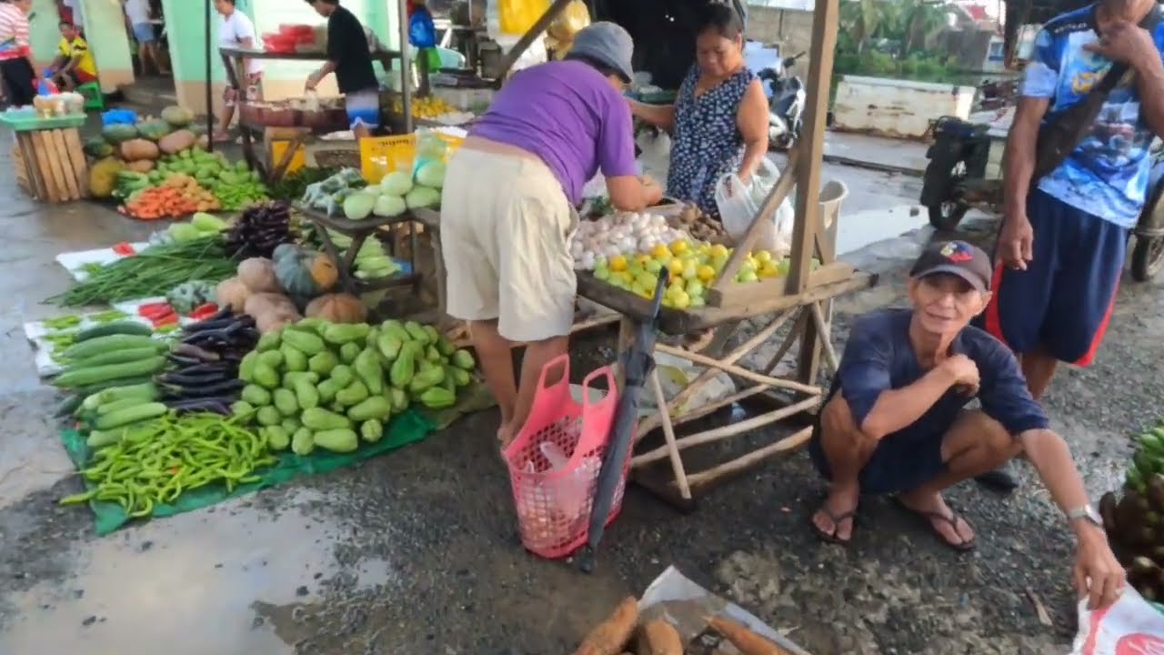 Real Philippines Walk Tour at Gen. MacArthur Public Market