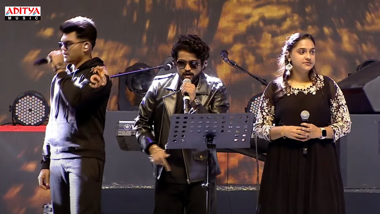 The Rage of Daaku Song Performance | Daaku Maharaaj Grand Success Meet | NBK, Pragya Jaiswal