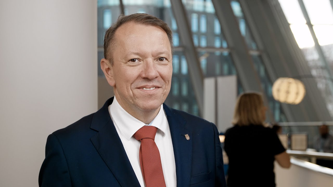 prof. Bernard Ziębicki, rektor UE w Krakowie. Nakłady na kształcenie wyższe w Polsce to tylko 1% PKB