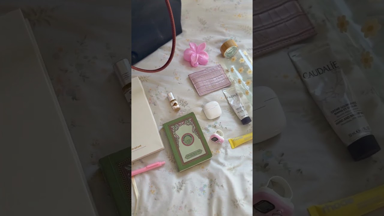 What&rsquo;s In My Taraweeh Bag 🌙 Muslim Girl Essentials for Ramadan Nights