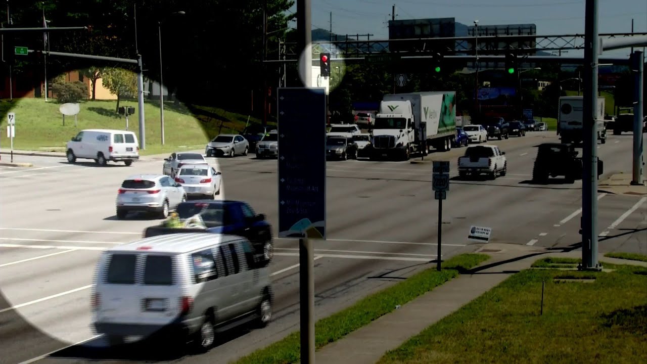 Crashes caused by running red lights increasing