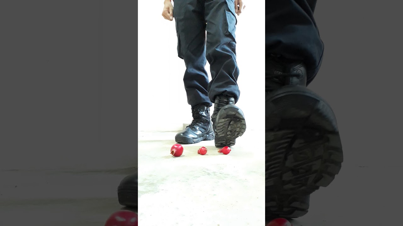 Boots Crush Fruits