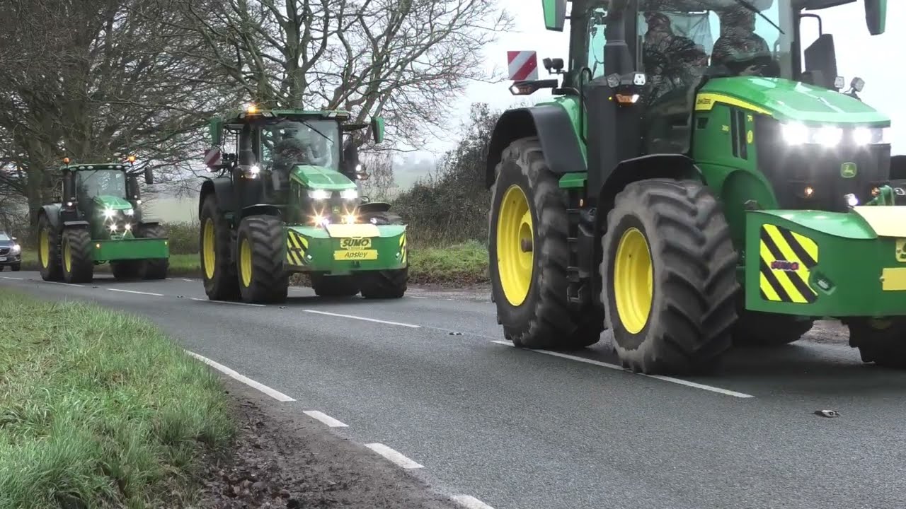 Romsey Young Farmers Tractor Road Run, December 2024.  Even Santa Swapped the Slay for a Tractor !
