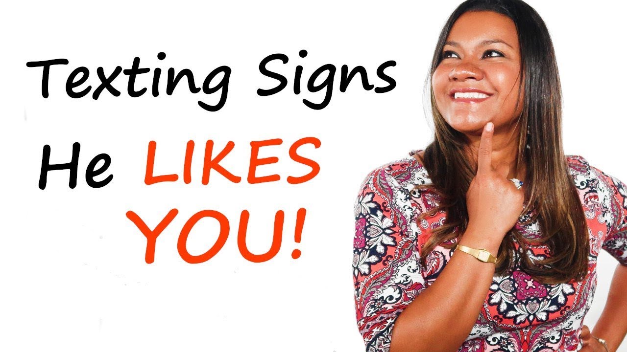 5 signs he likes you through texting (How to tell if a guy likes you or not)