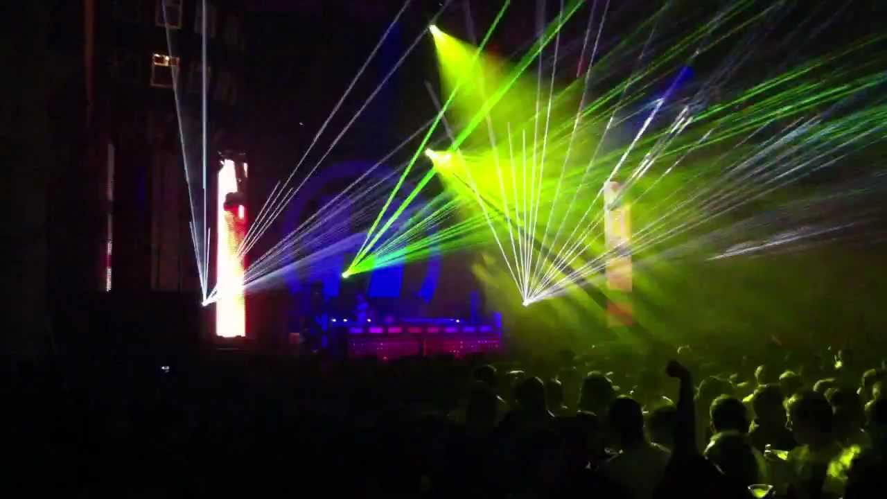 S.P.Y. - what the future holds (feat Lowqui Mc) live@Brixton Academy, Hospitality (28/9/12)