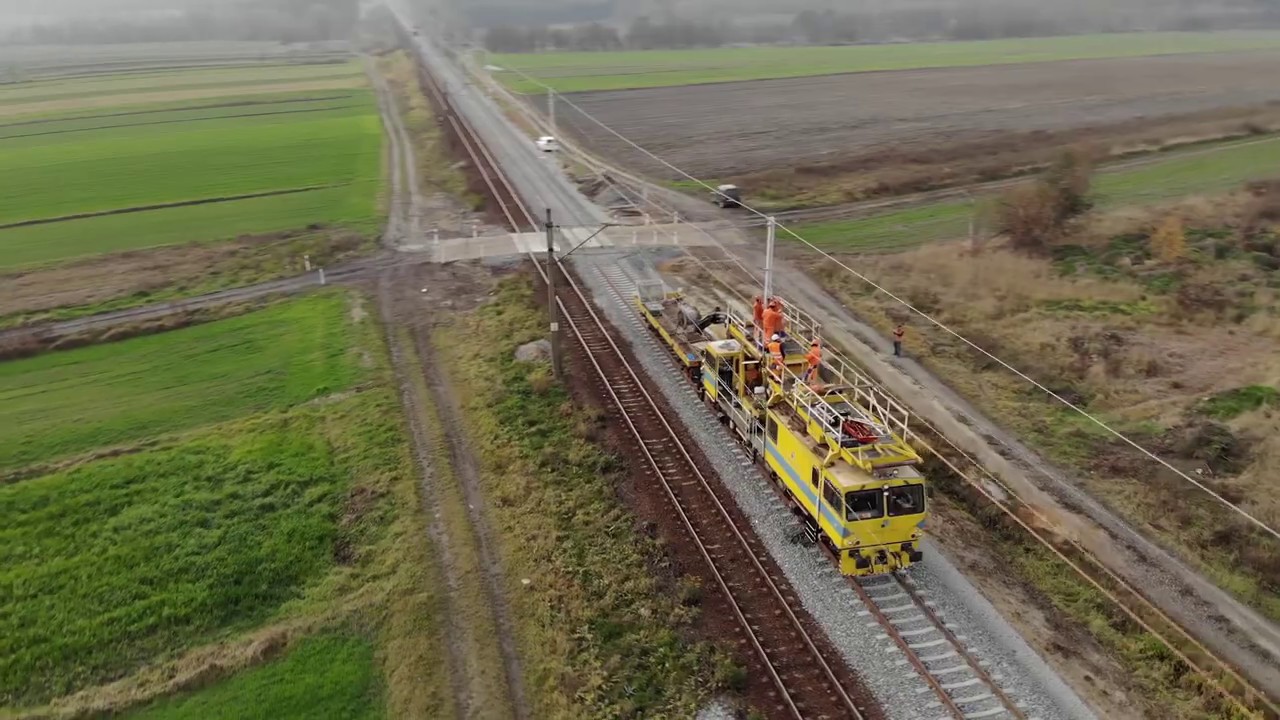 Jak wygląda instalacja sieci trakcyjnej? Linia Toszek Północ-Rudziniec Gliwicki