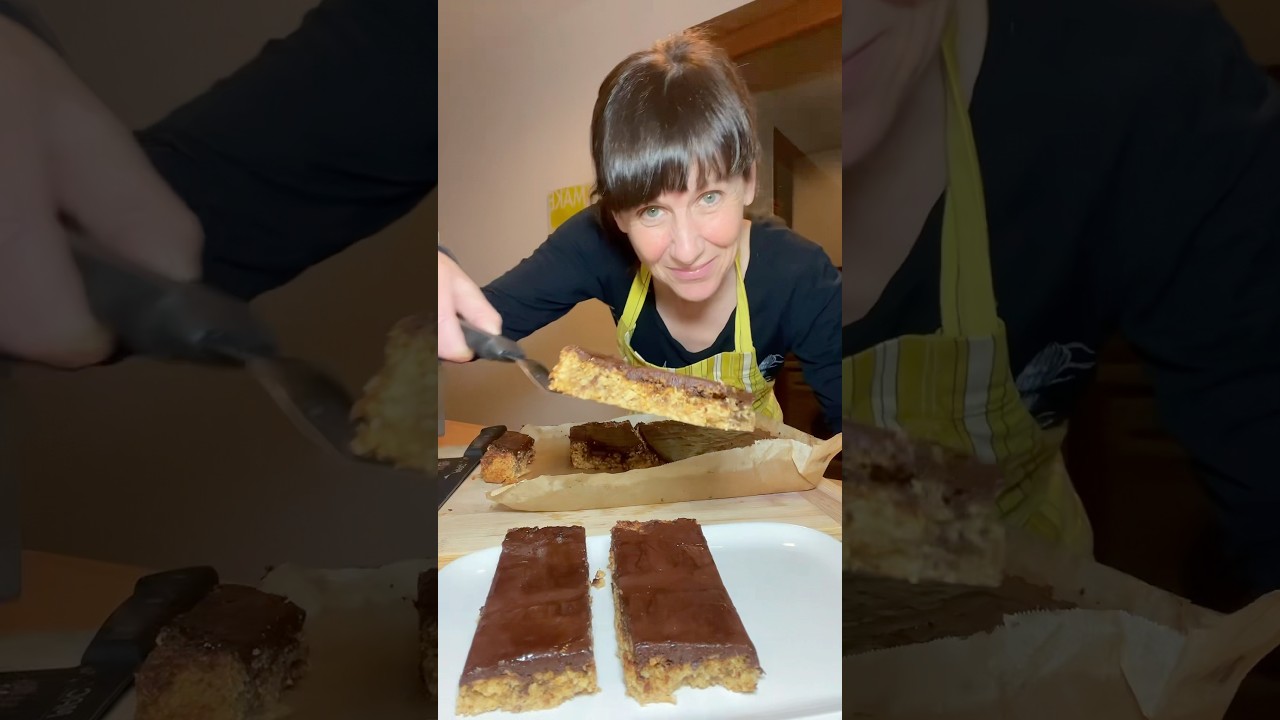 FLAPJACK CR&Egrave;ME DE MARRON #alychalloner #chocobar #frenchfood #flapjack #shorts #recipe