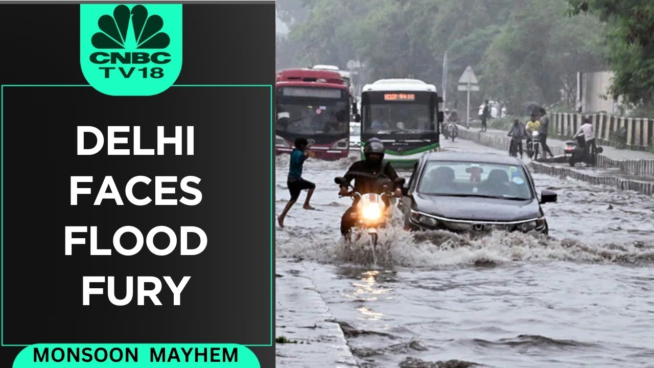 Delhi Flood Updates: More Rain Worsens Delhi's Situation As Many Areas Remain Inundated | CNBC TV18
