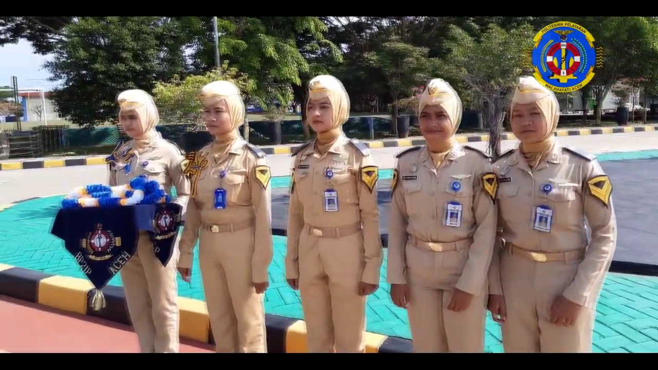 Tradisi Jajar Kehormatan Taruna Poltekpel Malahayati Aceh