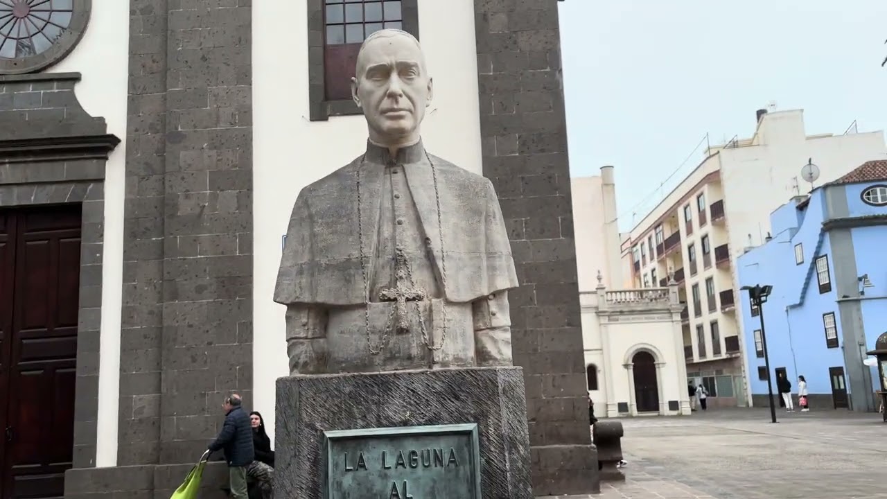 Encantador paseo por La laguna, Tenerife.