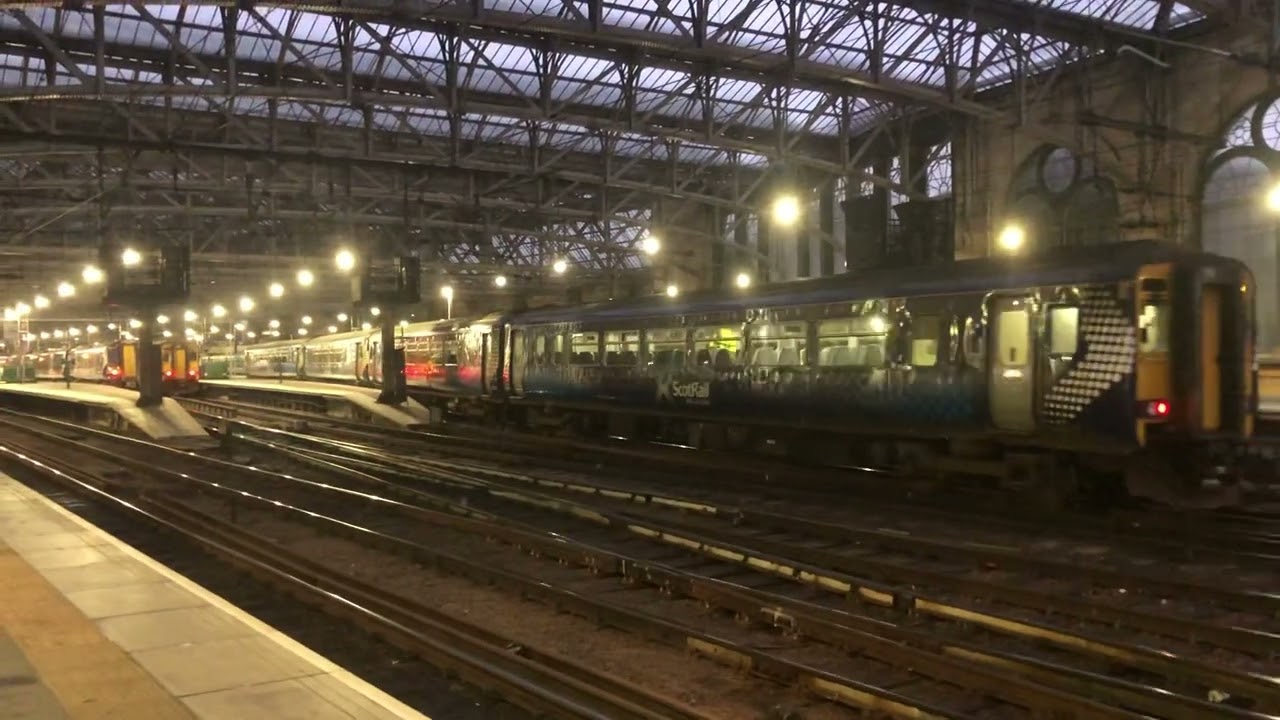 Some evenings trains at Glasgow Central