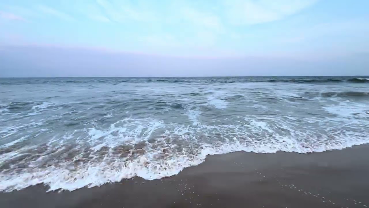 Relaxing beach sounds and beautiful ocean waves. Sonidos relajantes de playa y hermosas olas del mar