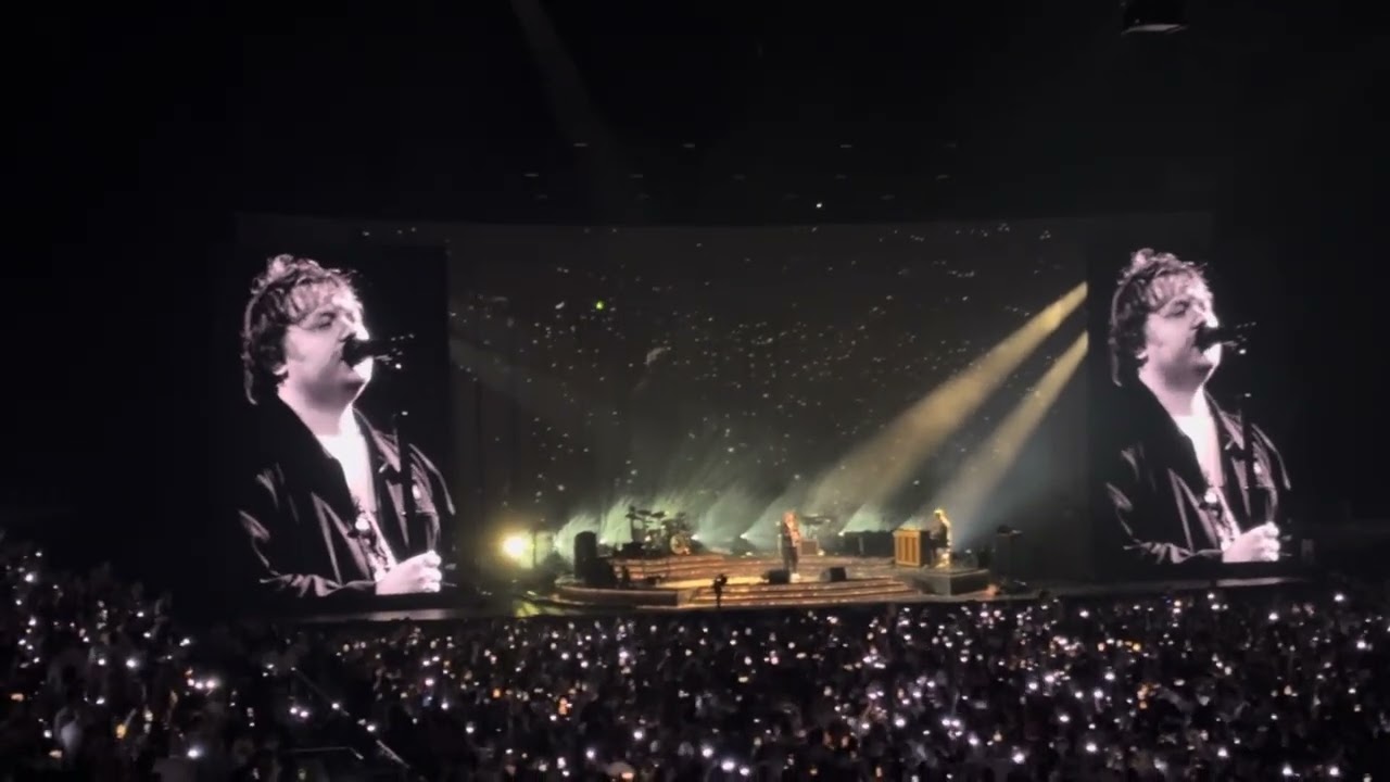 Someone You Loved - Lewis Capaldi (Live from the O2 Arena, London - September 16th, 2025)