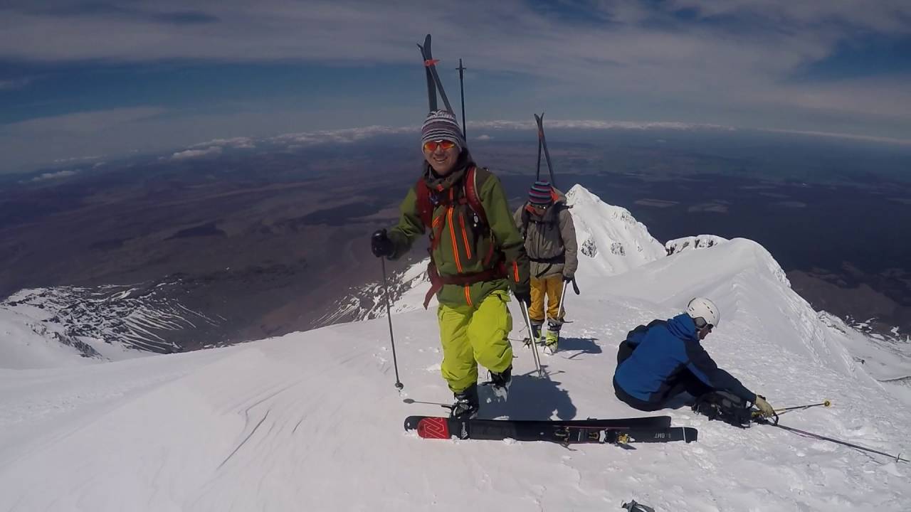 Back Country Skiing from Turoa, Mt Ruapehu
