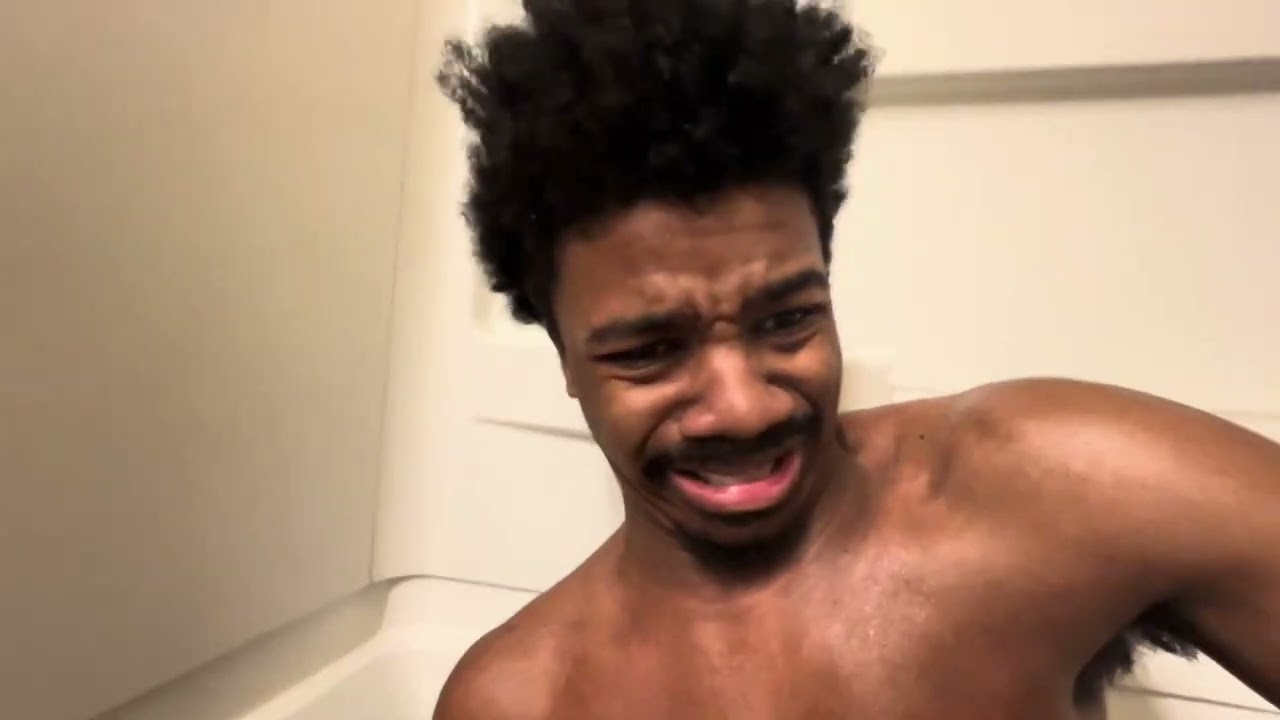 When a Discord mod gets their PC taken (Siah the clown reupload)