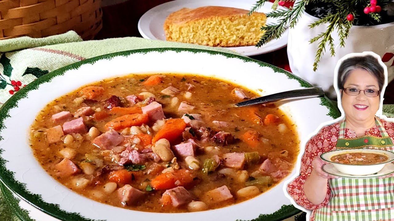 White Beans and Ham Soup // I  love it! ❤️