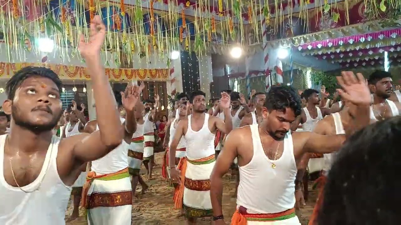 🥰😍ഒരു നാടിന്റെ ഐശ്വര്യം..ഓണാട്ടുകാരുടെ എല്ലാമെല്ലാമായ.. ചെട്ടികുളങ്ങര അമ്മയുടെ കുത്തിയോട്ട വഴിപാട്.😍