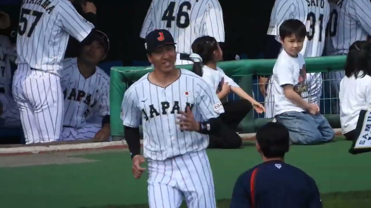 WBC侍ジャパンスターター発表の瞬間‼︎森下翔太、佐藤輝明らが登場で大歓声に包まれる　宮崎強化試合