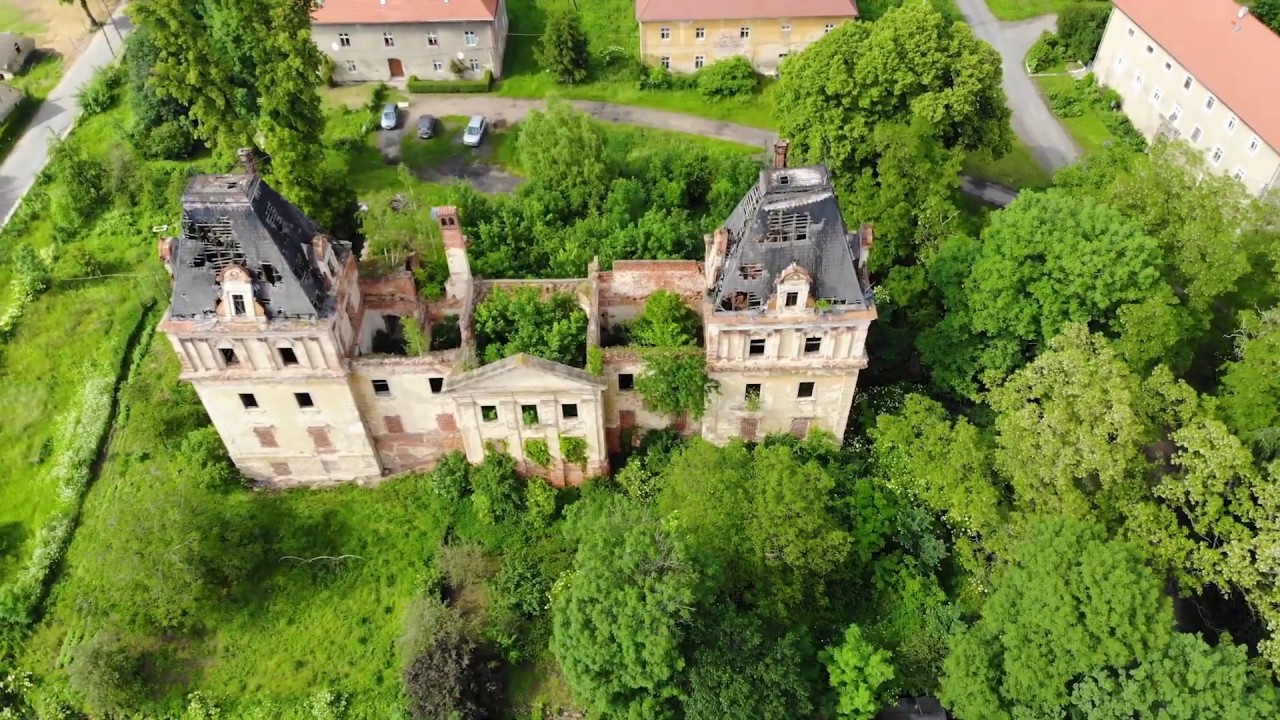 Pałac pachnący surmią i skarby Grundmanna. Dolny Śląsk, Stolec, (Stolz), (Deutsche Untertitel).