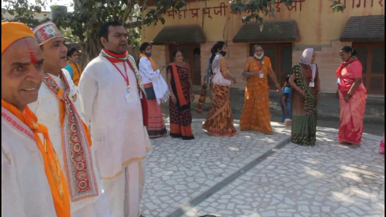 Chandra sarovar ( चन्द्र सरोवर - श्री श्यामलालप्रभु व्रज महामहोत्सव)
